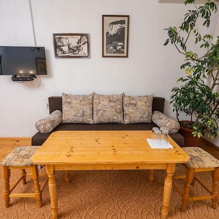 Toni'S Guest House Melnik  Ngoại thất bức ảnh